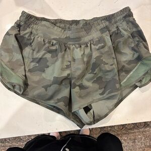 Lululemon Hotty Hot 2.5